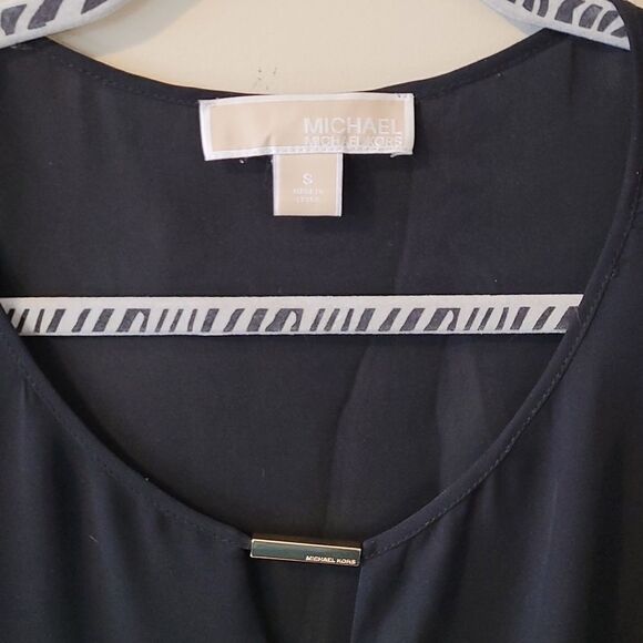 Michael Kors top small - Picture 2 of 4